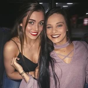 Meet your Posher, Alexis